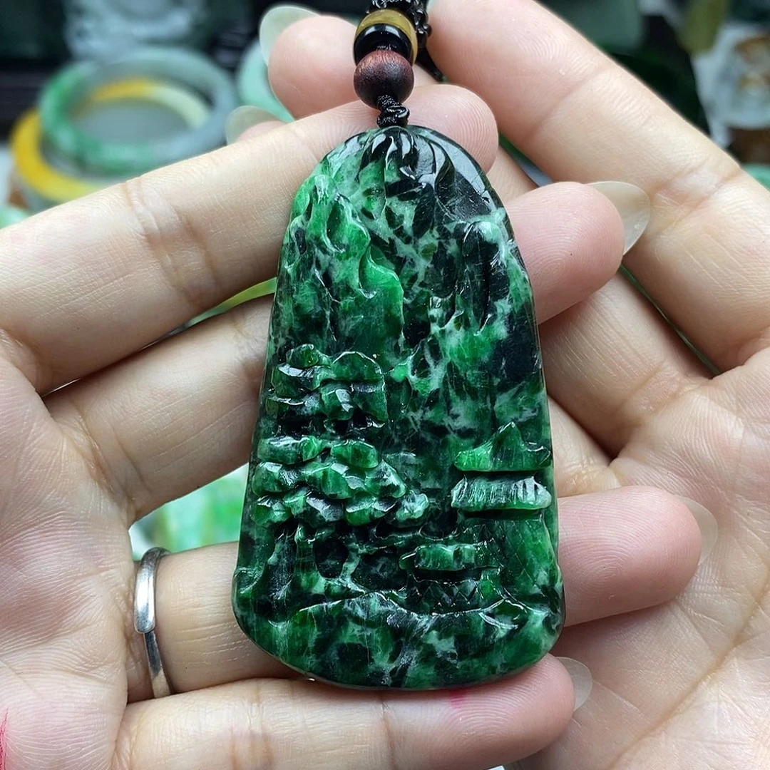 颈饰未镶嵌翡翠来牌子