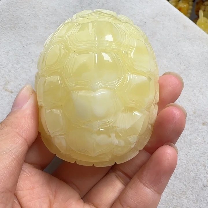 蜜蜡未镶嵌珠宝奇石