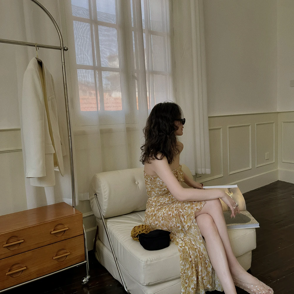 TOPCLOSET花瓣散落 法式复古飘逸美感斜裁印花前开叉抹胸连衣裙