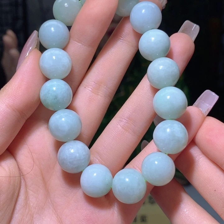 翡翠挂件未镶嵌多样性发货翡翠