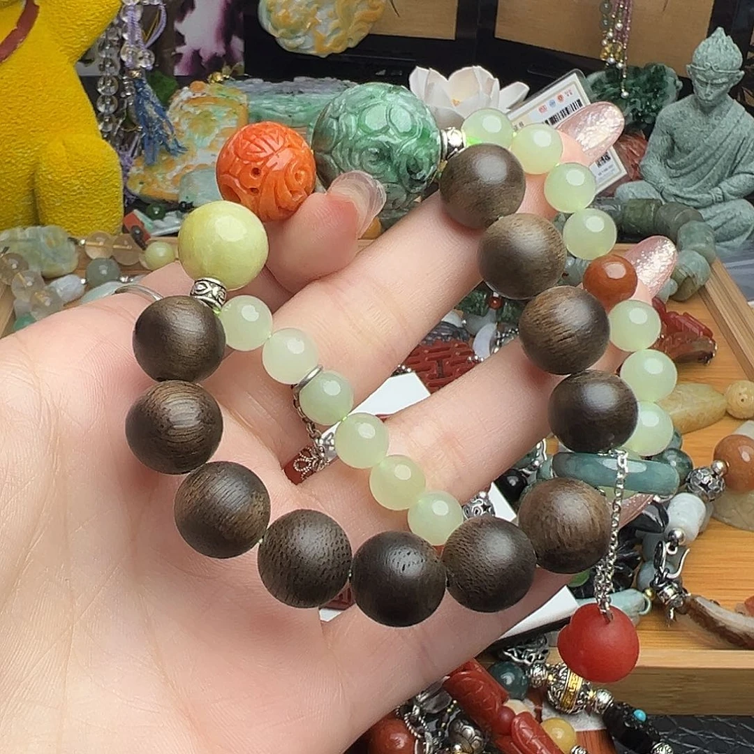 翡翠颈饰未镶嵌小****全吊坠