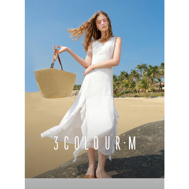 三彩2025秋季新款花边V领小白裙连衣裙木耳边开叉长裙度假风M