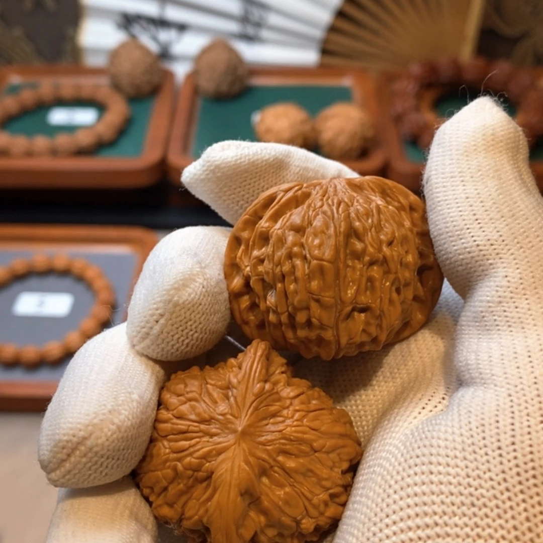 文玩核桃手串磨盘