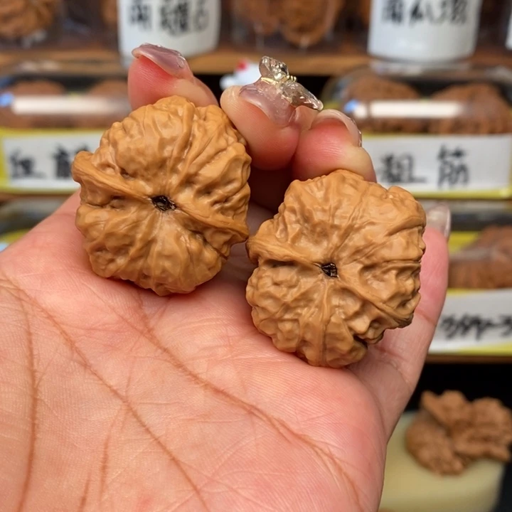 文玩核桃吊坠老*32全品蛤蟆头