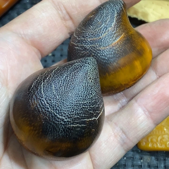 滴血莲花菩提吊坠
