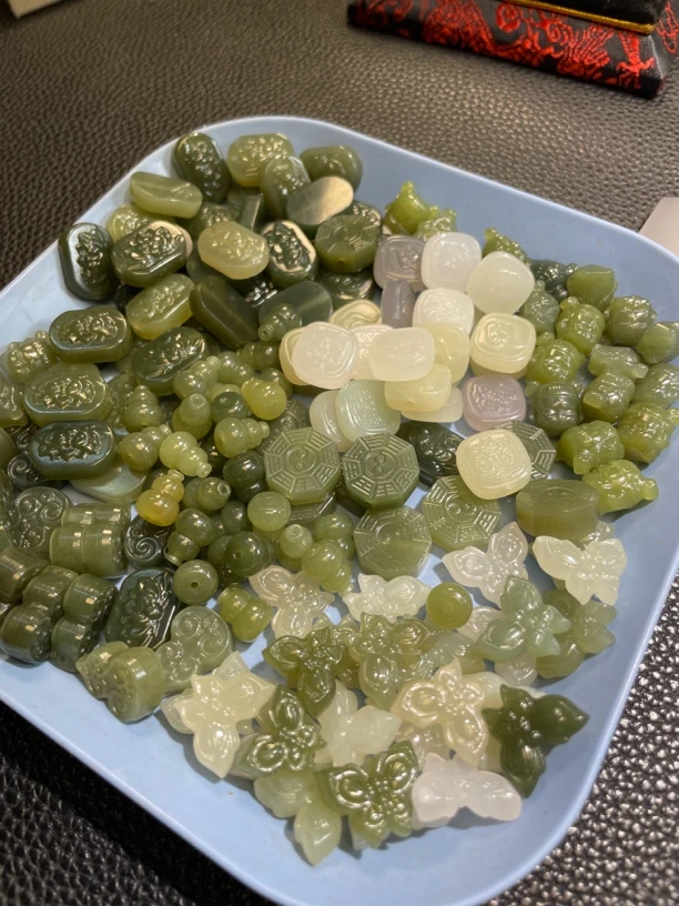 天然和田玉配件，多样性发其1,默认微瑕