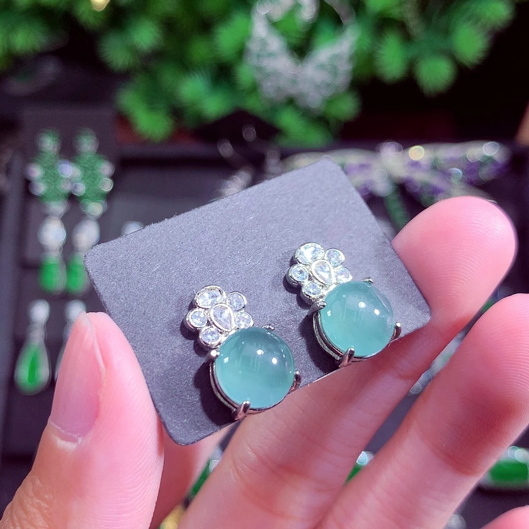 颈饰未镶嵌翡翠天然