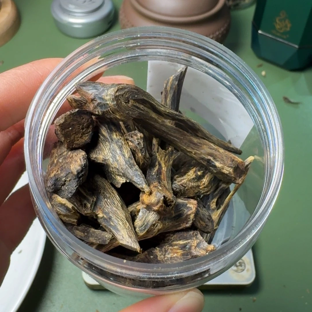 沉香手把件黄***丨海南原母树紫棋树丁树心油块料50克