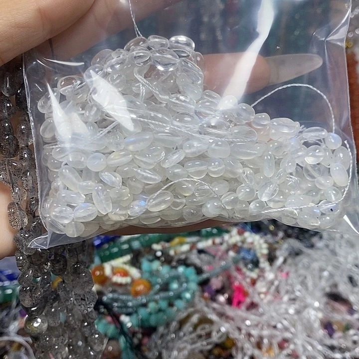 M***h玛瑙/玉髓未镶嵌珠宝半成品