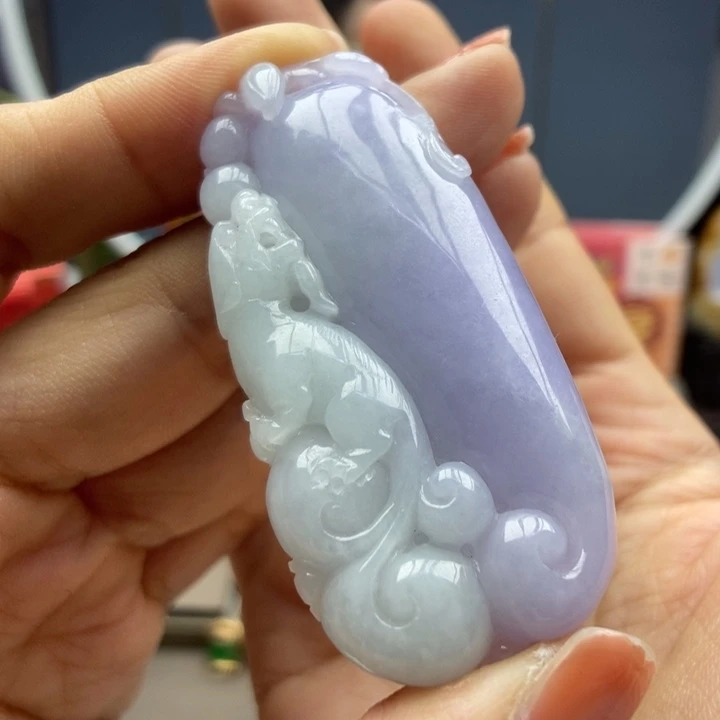 翡翠未镶嵌颈饰吊坠