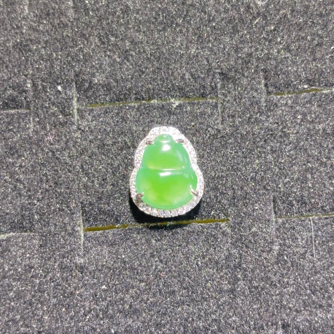 颈饰银S925镶嵌翡翠葫芦