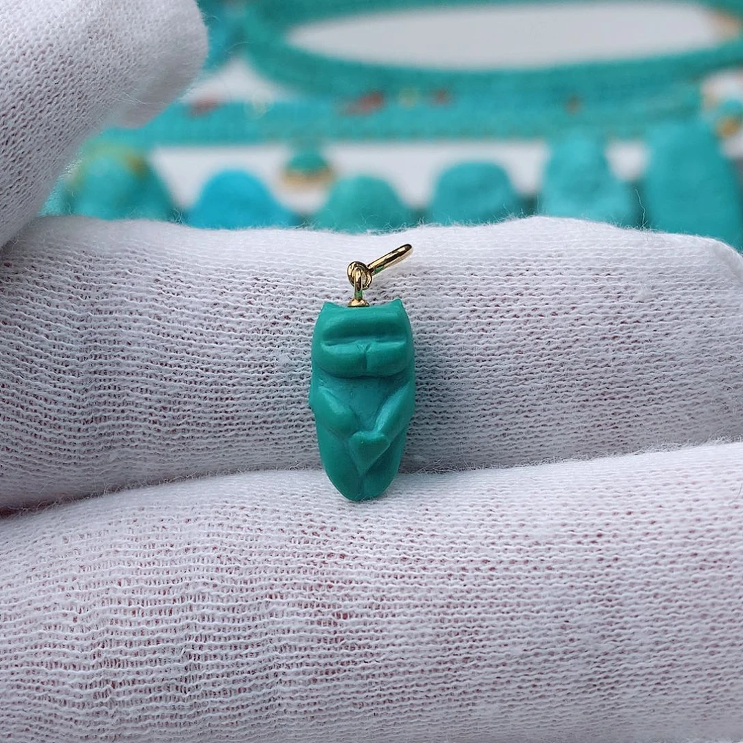 绿松石18K金镶嵌猫咪1.13克