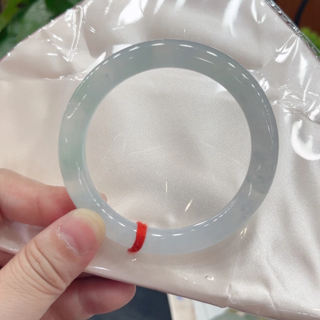 未镶嵌手镯翡翠56圆