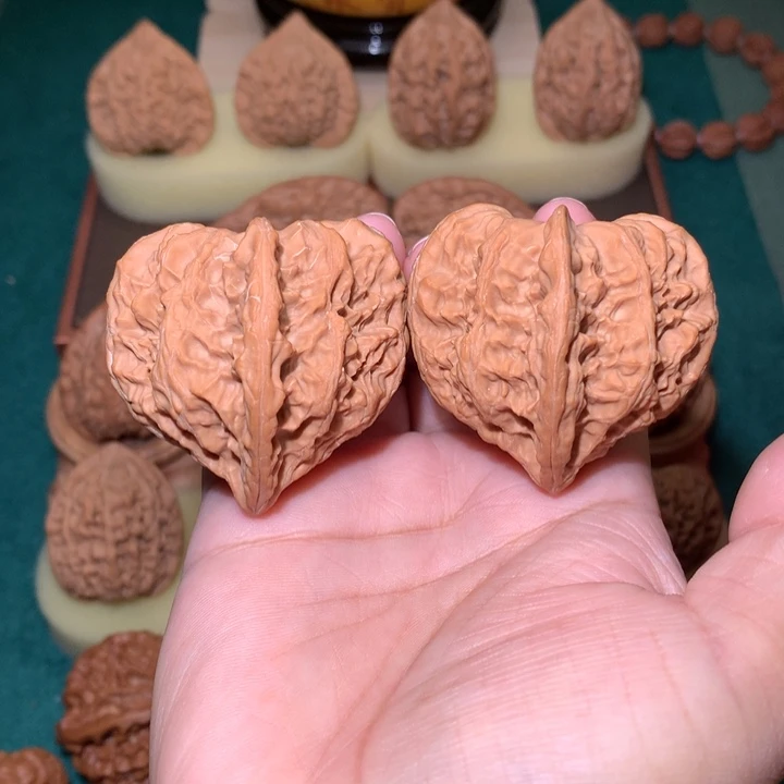 核桃文玩核桃把件火焰马蹄