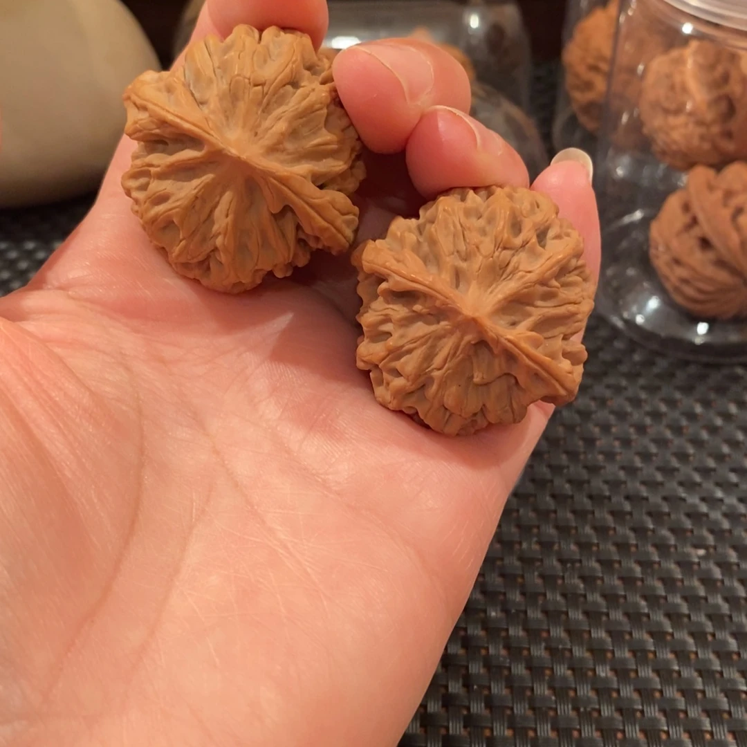 文玩核桃吊坠39全品秦闷