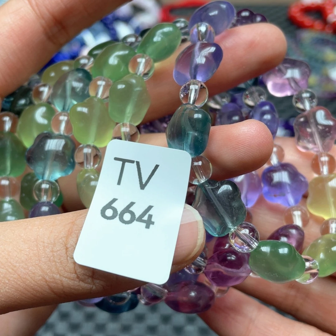 水晶多样性发一只未镶嵌