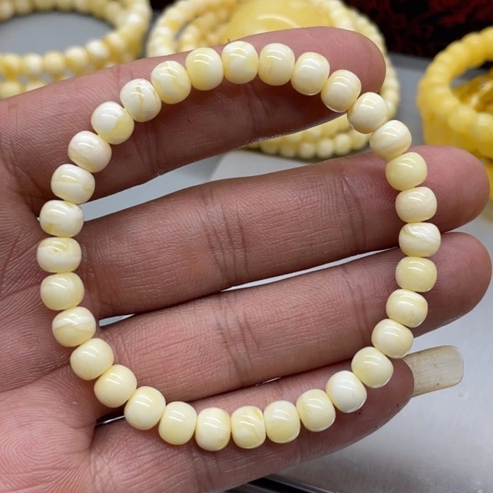 裸石琥珀未镶嵌手串