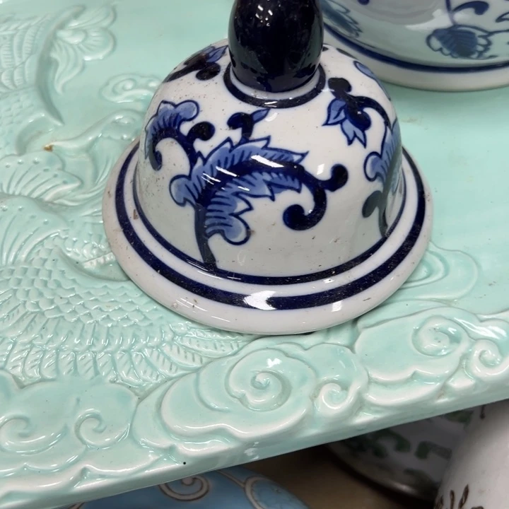 雨***下瓷片微瑕。。。。。。。。