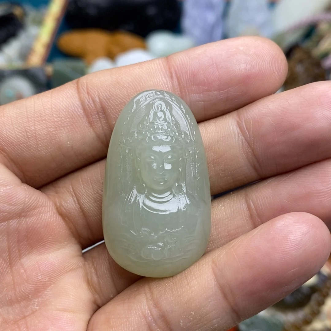 和田玉未镶嵌颈饰