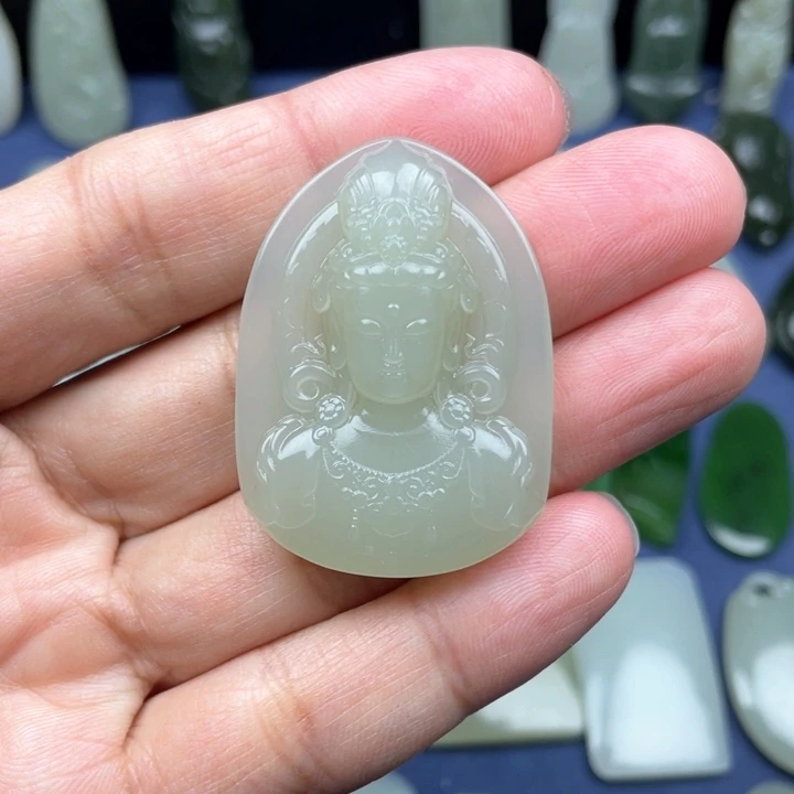 和田玉颈饰未镶嵌孤*