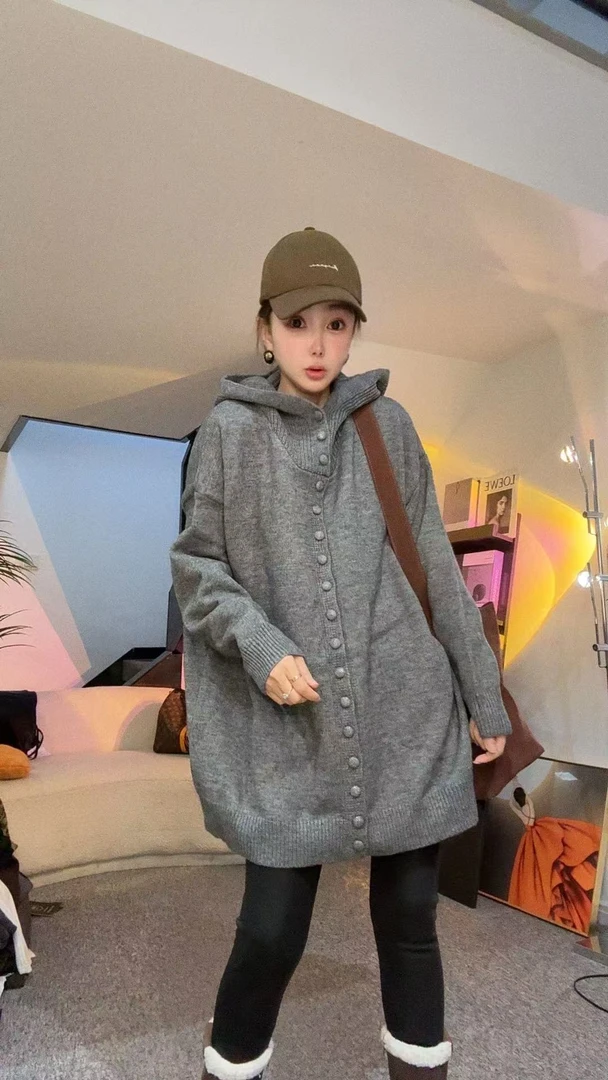 【小二姐家】2025新款百搭加大加厚连帽开衫毛衣