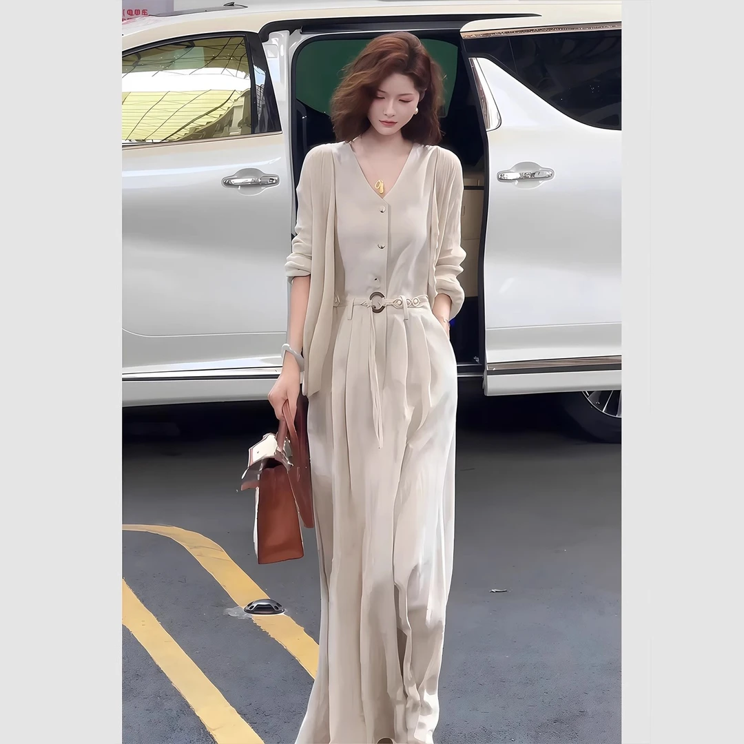 大码流行爆款时尚套装气质女神范高级感精致杏色连衣裙开衫两件套