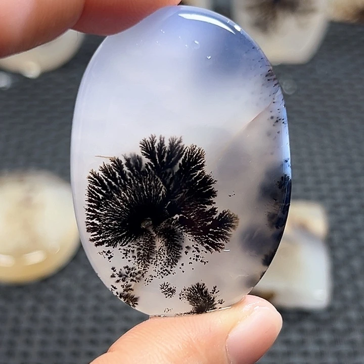 玛瑙/玉髓未镶嵌珠宝半成品