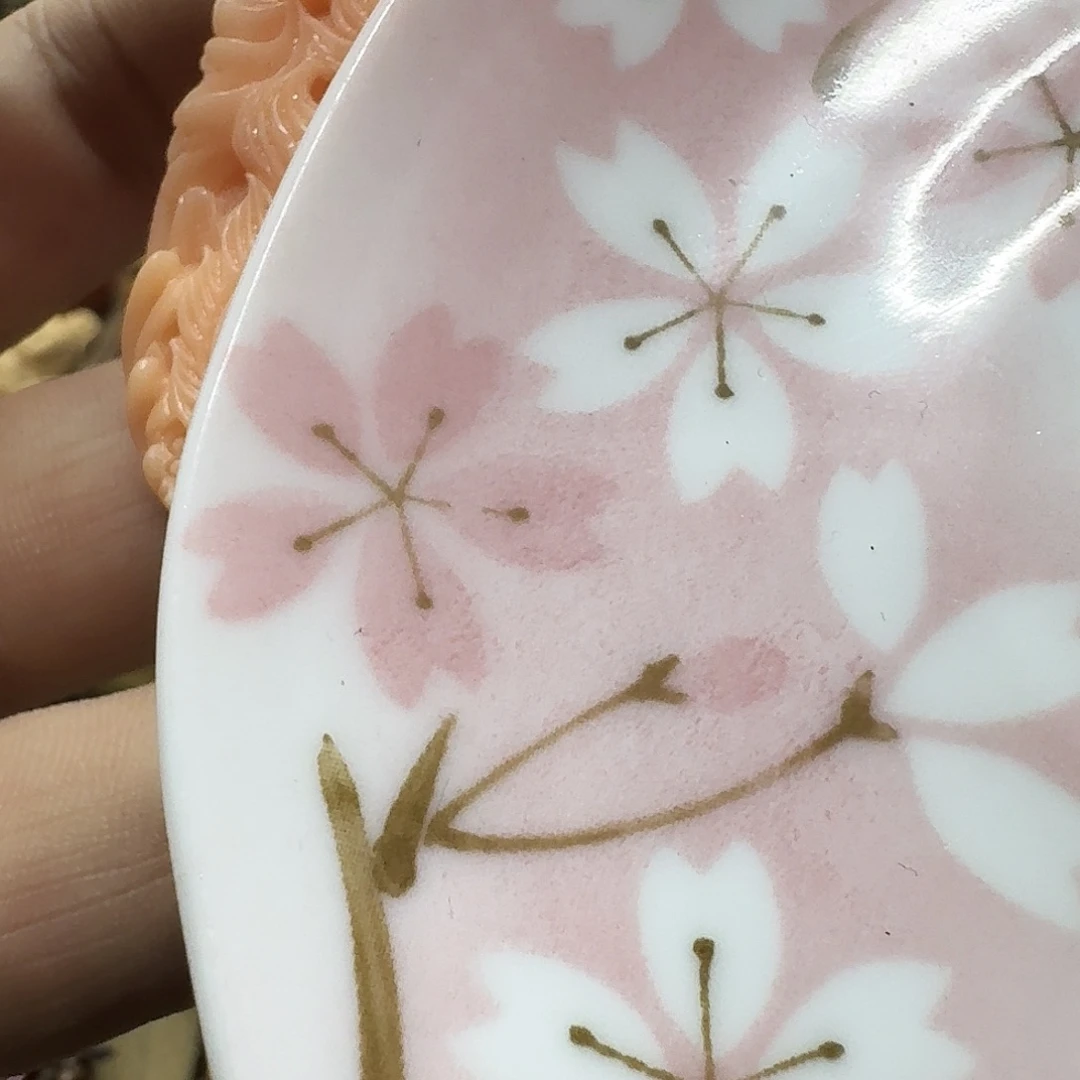 瓷片瓷器瓷器比爬爬爬山