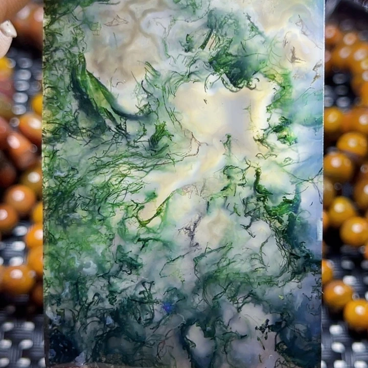 玛瑙/玉髓颈饰未镶嵌翟****心