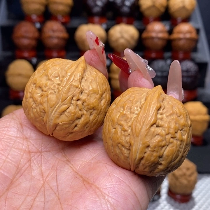 文玩核桃把件小钢炮55号