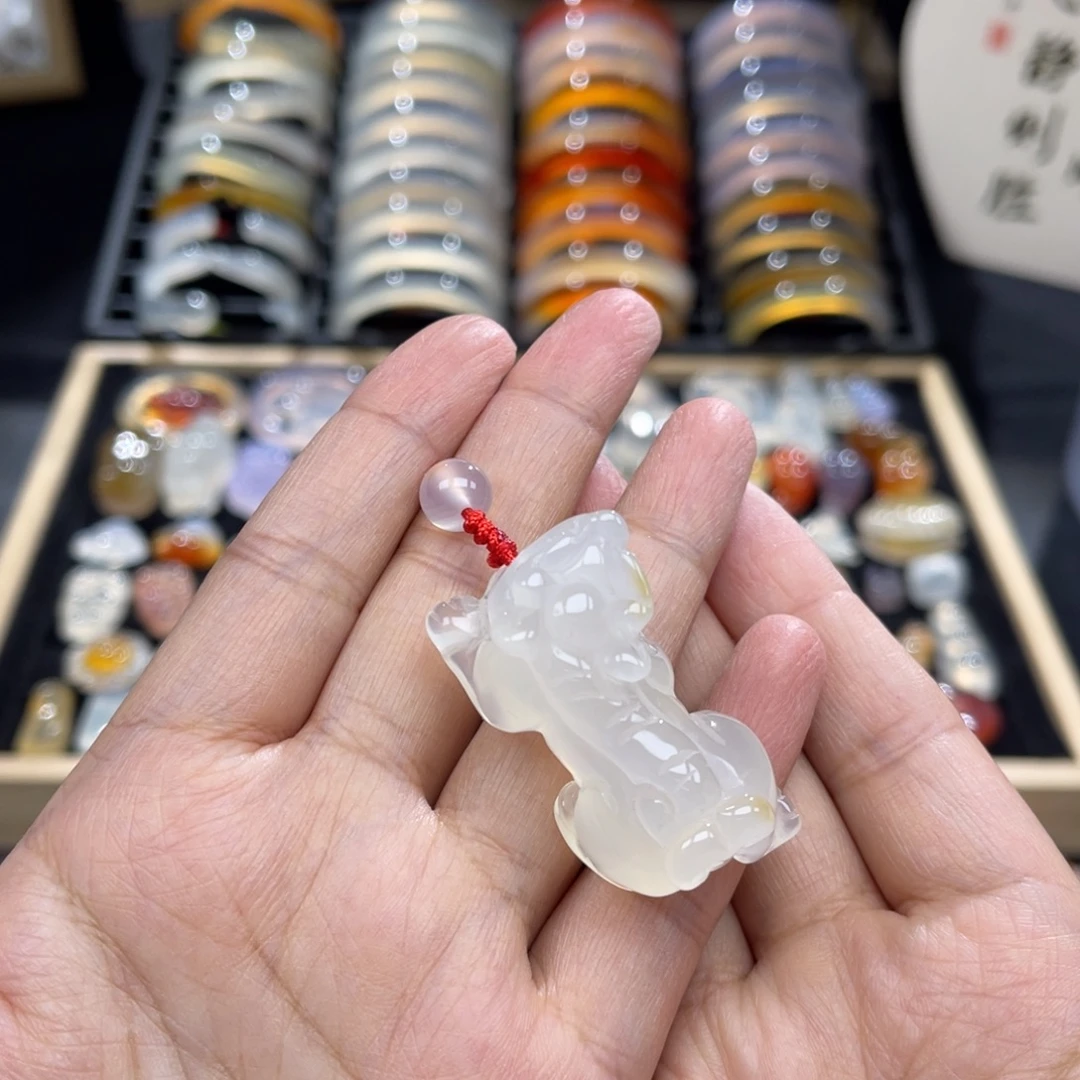 玛瑙/玉髓未镶嵌颈饰