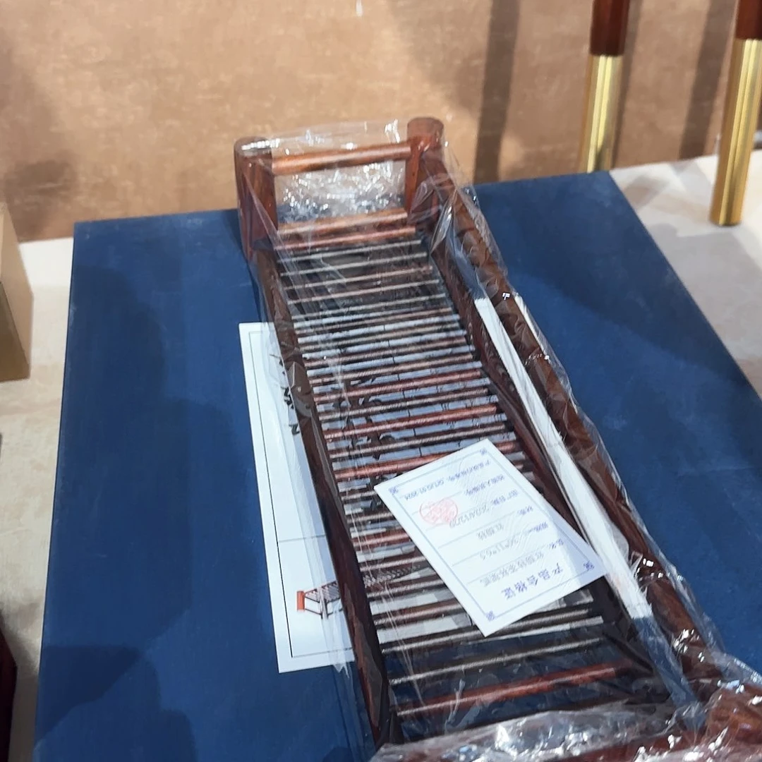 红酸枝木类家具茶杯架