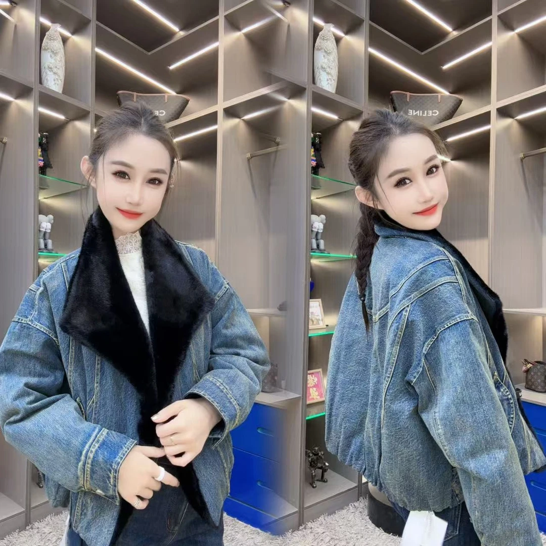 A【梵凡】161137款2025冬季新款女士欧货牛仔拼接羽绒服外套