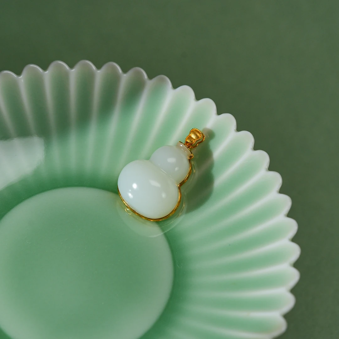 和田玉吊坠-18K金-多样性发一件-GG1616-XR|BHT5