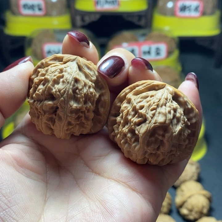 文玩核桃把件06白狮子38.5尺