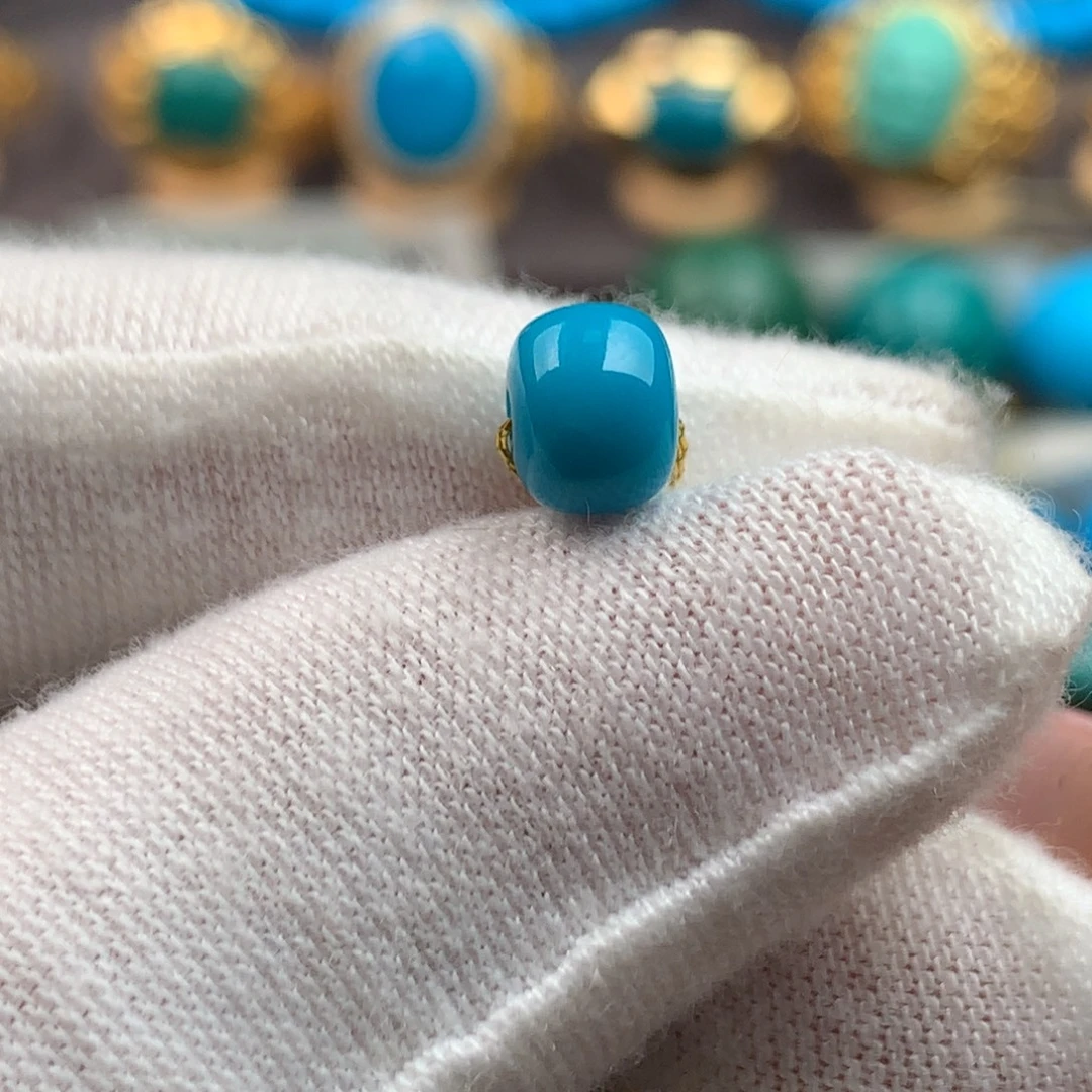 绿松石未镶嵌绿松石6*5mm