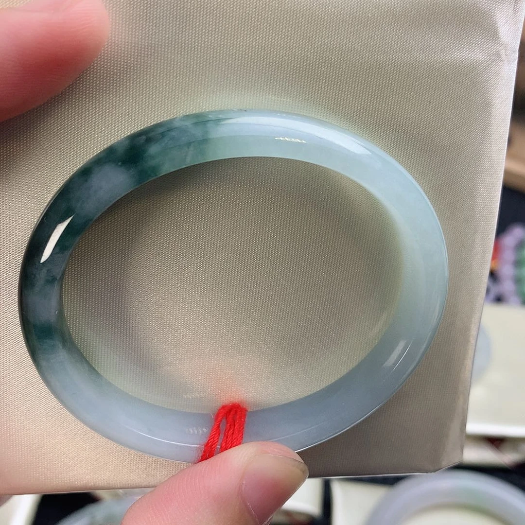 翡翠未镶嵌手镯天然翡翠手镯贵妃