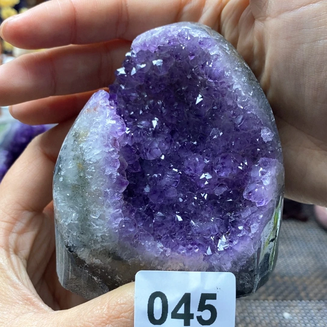 紫晶大型摆件（非配饰）未镶嵌