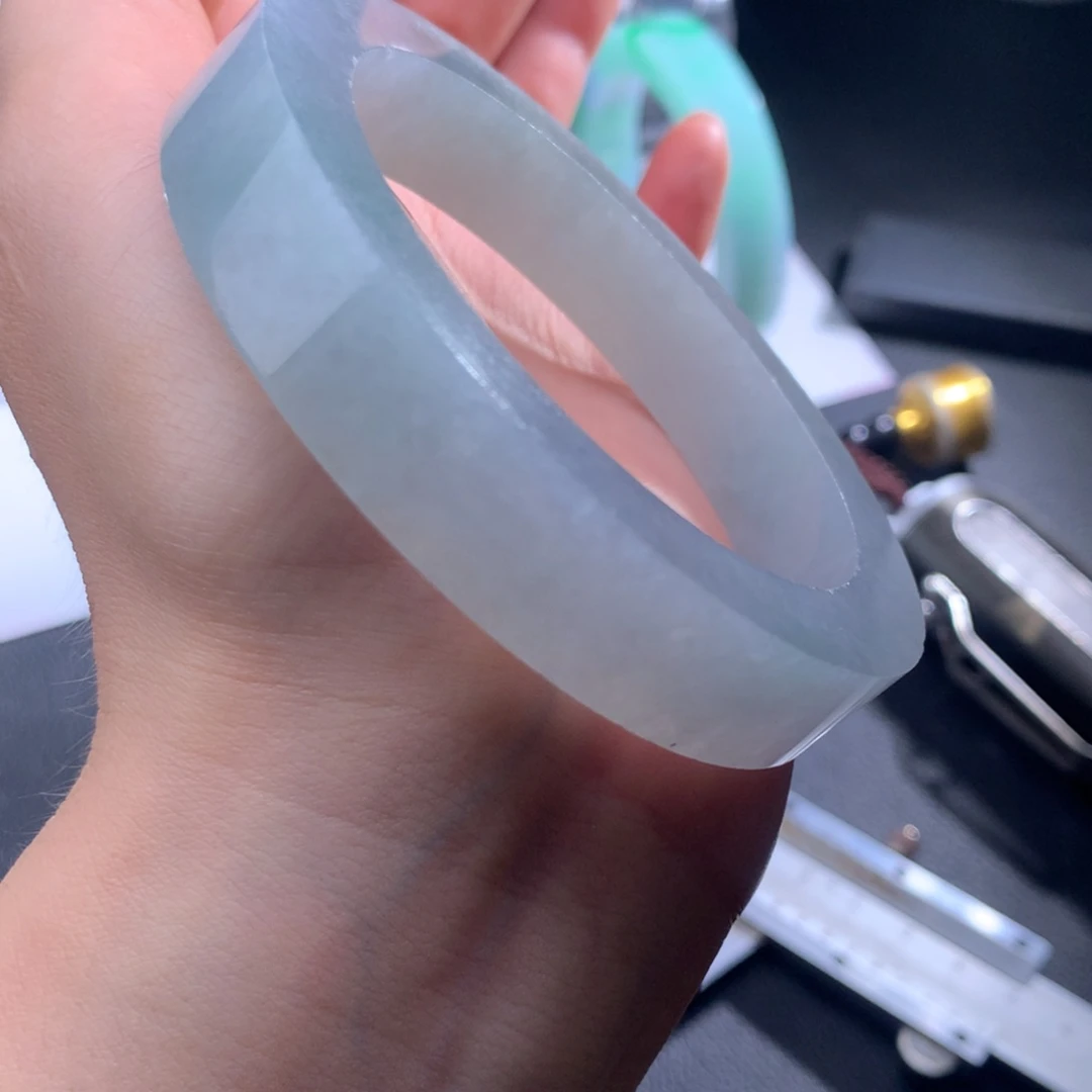 定制翡翠特价大漏未镶嵌