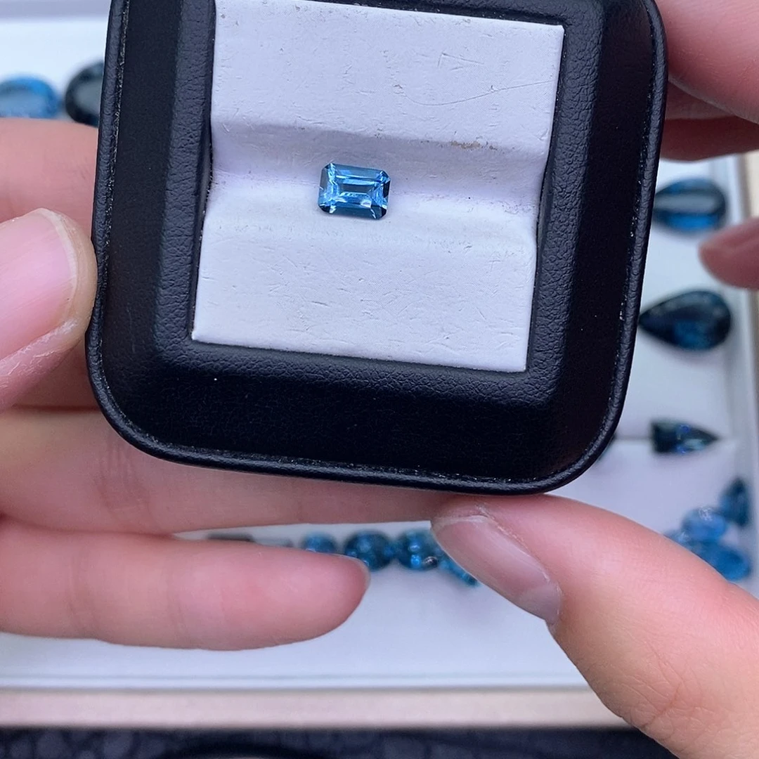 托帕石天然托帕石Q裸石定制未镶嵌X