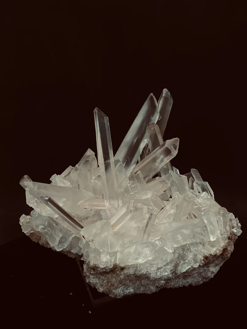 白水晶簇创意摆件 办公 居家 桌面造景奇趣  高透明水晶摆设风化