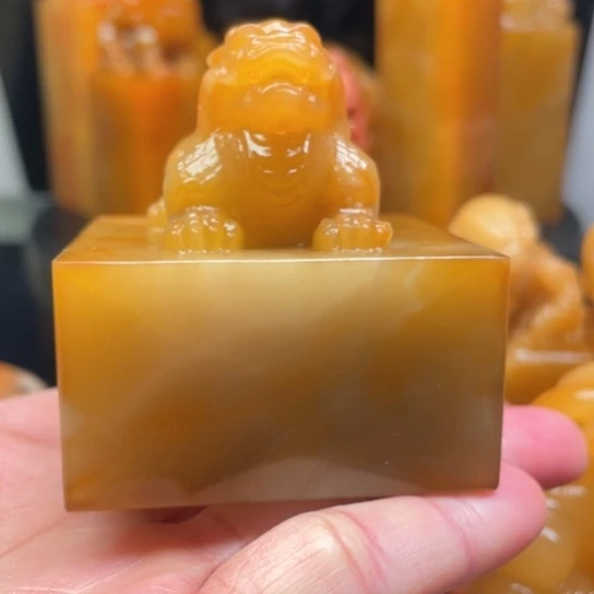 老挝石质地細膩光滑篆刻写字刀感十足