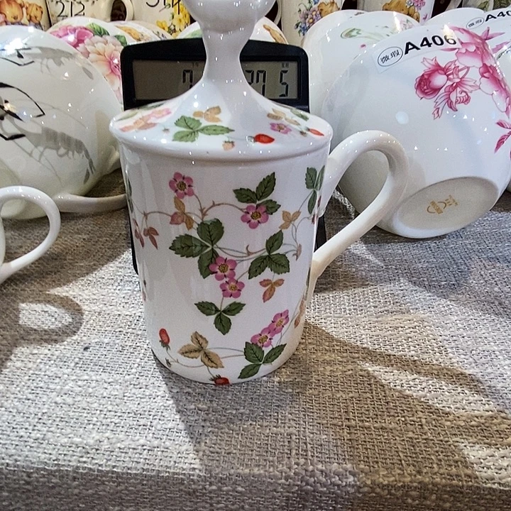 骨质瓷库存产品杯子