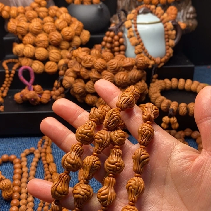 姜***广秦岭山脉白菜脖挂。