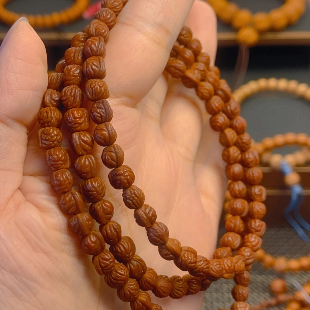 初***.吊坠桃核秦岭森林06