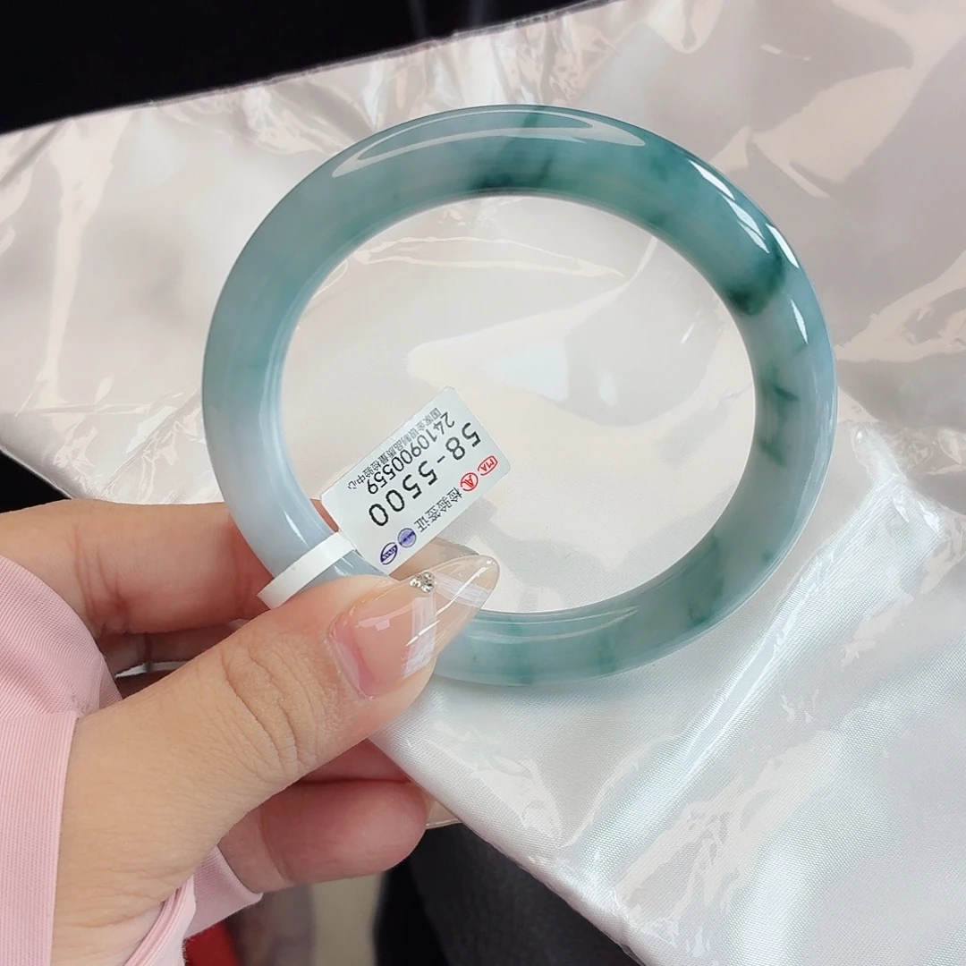 未镶嵌手镯翡翠58圈