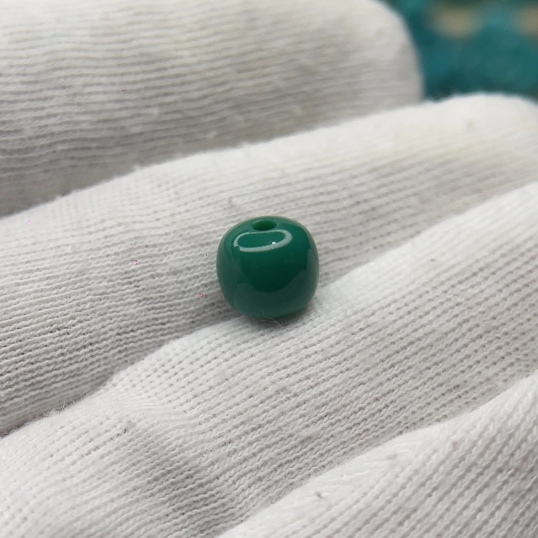 绿松石未镶嵌颈饰卡8-7.3