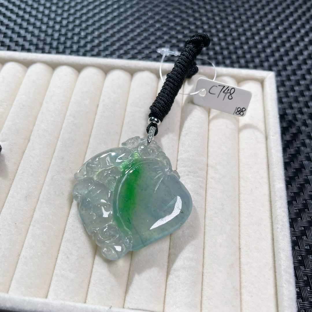 C748吊坠百搭男女款多样性发货其一