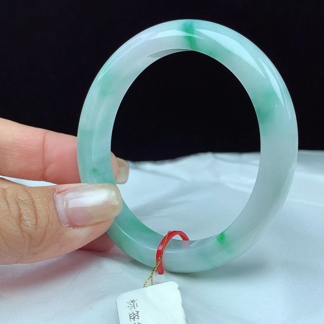 翡翠手镯未镶嵌55圈贵妃 1278