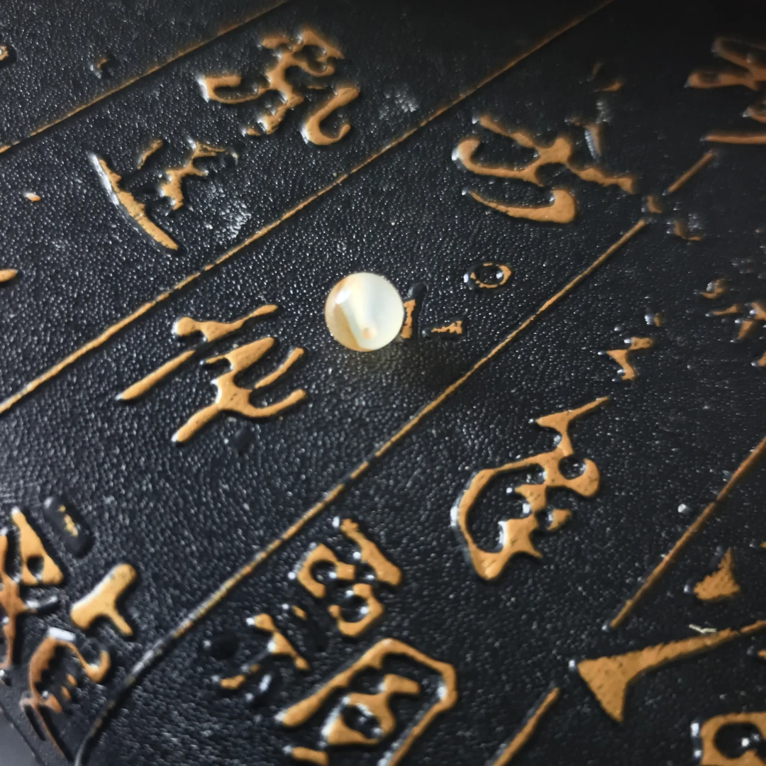 北红玛瑙珠子一粒